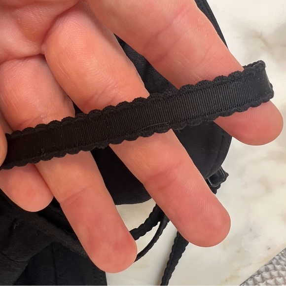 lululemon Pure Focus Convertible Tank - Picture 6 of 8